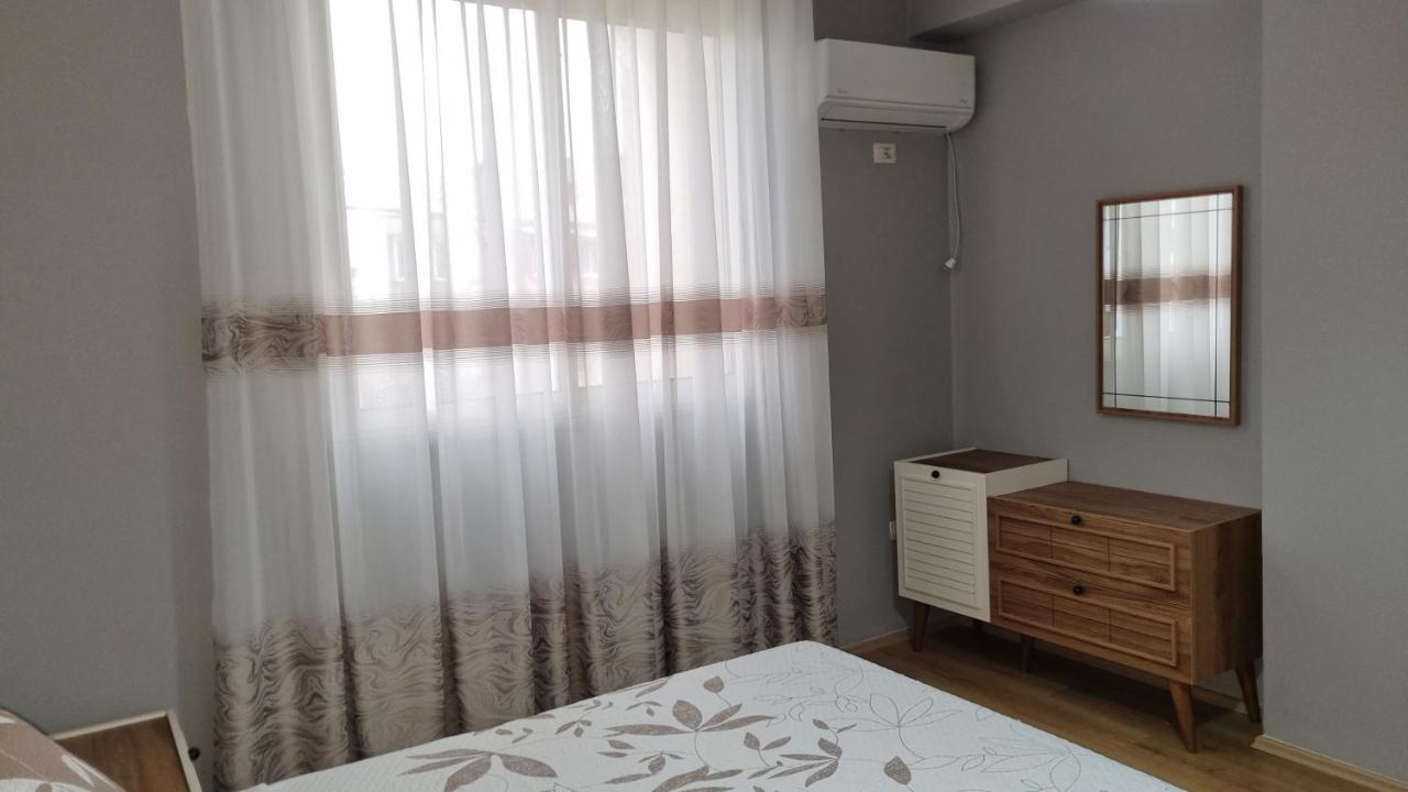 "Vatra" Apartment Tirana Buitenkant foto