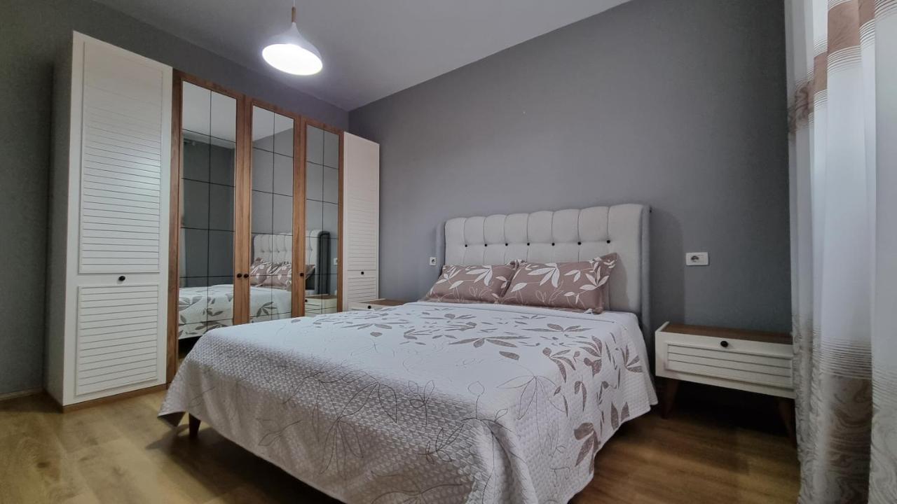 "Vatra" Apartment Tirana Buitenkant foto