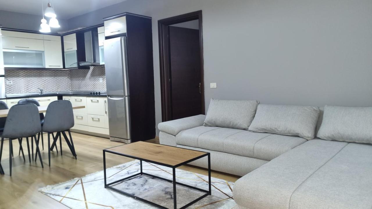 "Vatra" Apartment Tirana Buitenkant foto